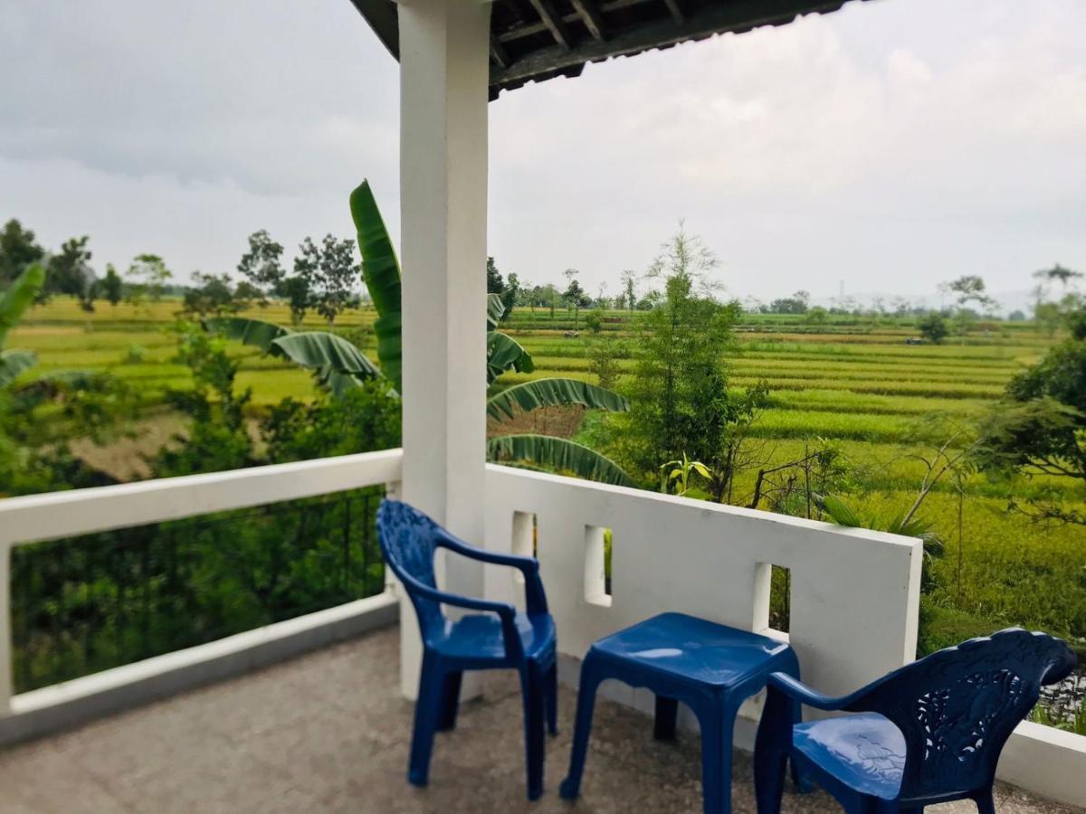 Tiara Homestay Plambi Eksteriør billede