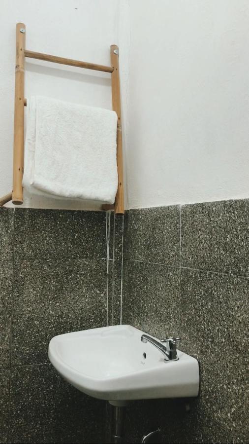 Tiara Homestay Plambi Eksteriør billede